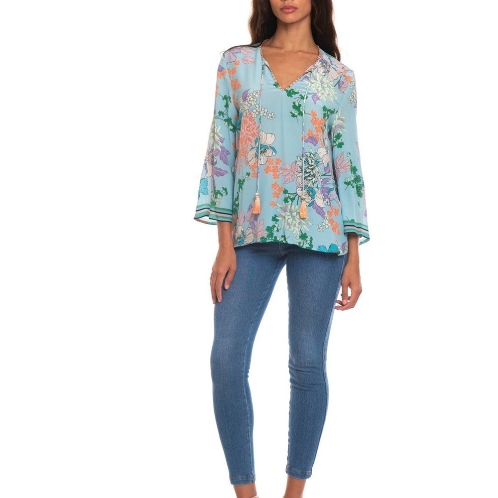 Tolani Farrah Top Women’s Blue Multi Color Floral Silk Blouse Size Small